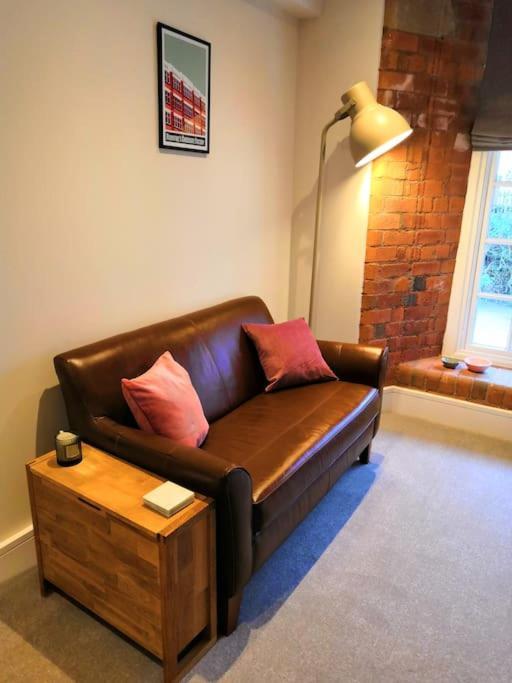 21 The Cocoa Suites York Buitenkant foto